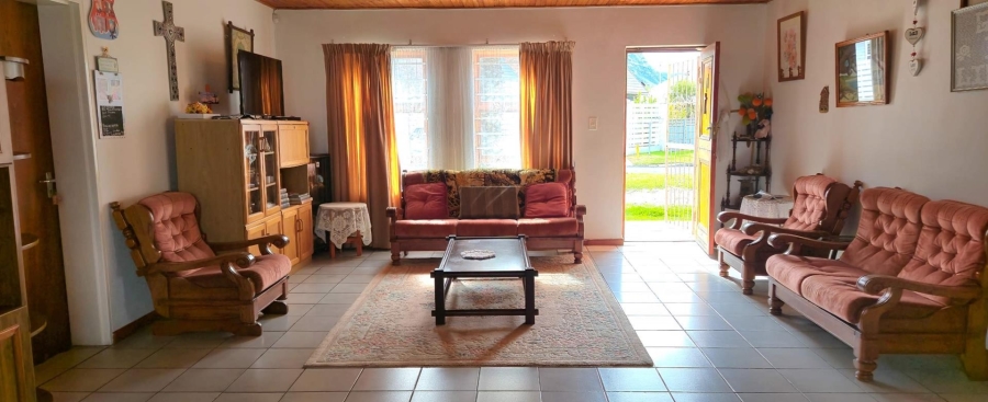 3 Bedroom Property for Sale in Franskraal Western Cape